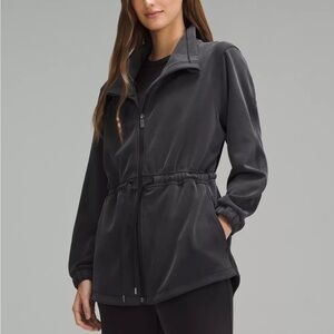 [Lululemon] Cinch Waist Softstreme Jacket Never worn